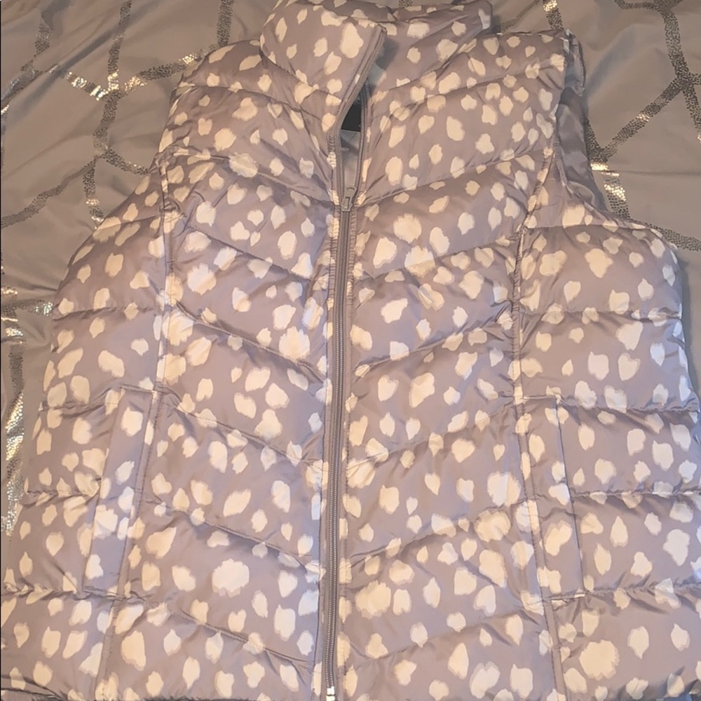 Brand new with tags Women’s Grey/White Vest